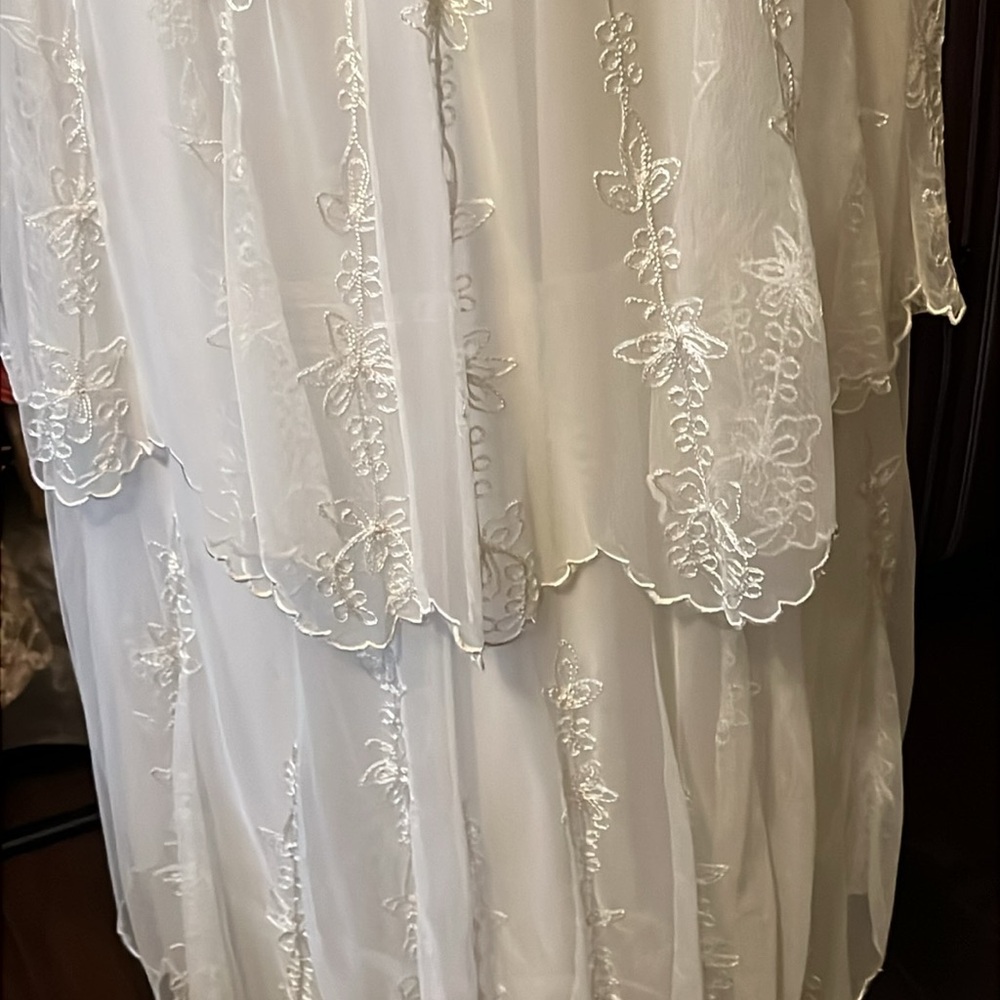 Nataya Bohemian Exquisite Ivory Dress - Picture 11 of 17